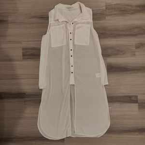 Miss Me sleeveless sheer tunic, white, size medium